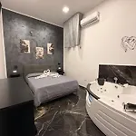 Belvedere Lacinio Luxury Fronte Mare 克罗托内