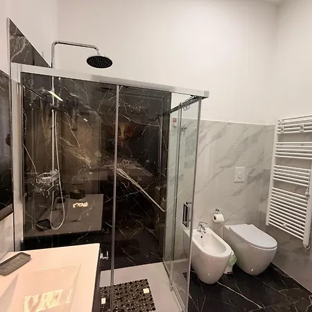 בית הארחה Belvedere Lacinio Luxury Fronte Mare קרוטונה