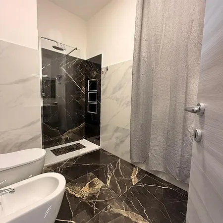 Belvedere Lacinio Luxury Fronte Mare 3*