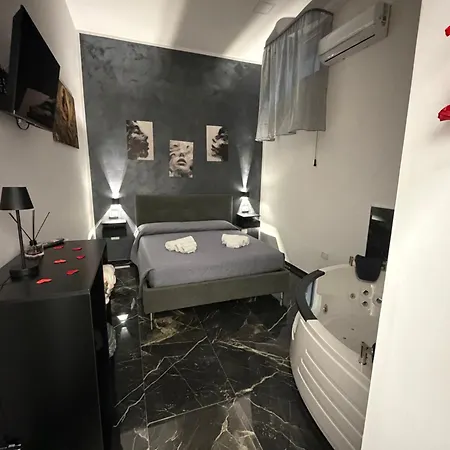 Belvedere Lacinio Luxury Fronte Mare בית הארחה קרוטונה