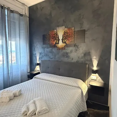 Belvedere Lacinio Luxury Fronte Mare 3*