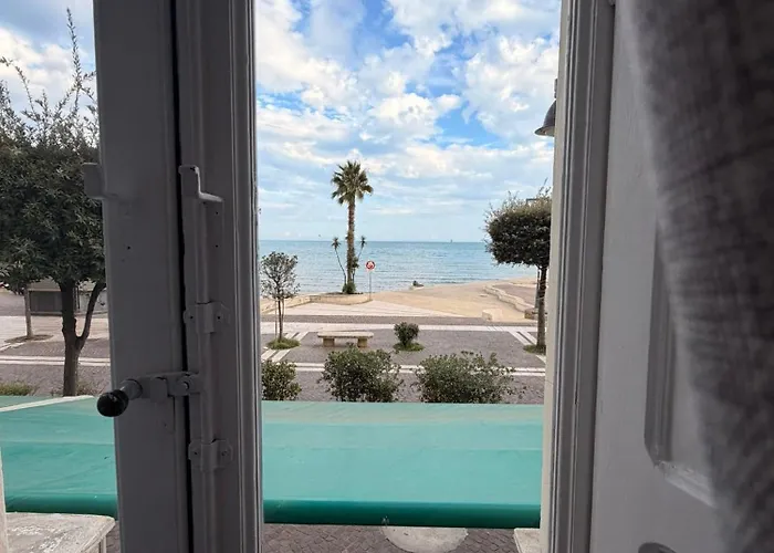 Belvedere Lacinio Luxury Casa de hóspedes 3*