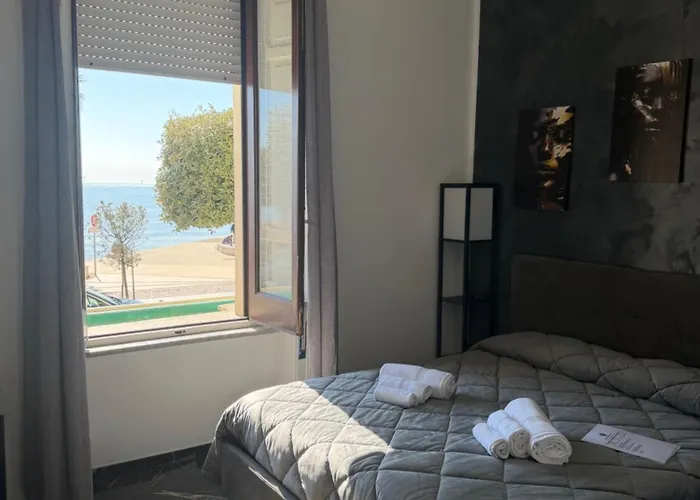 Belvedere Lacinio Luxury בית הארחה 3*